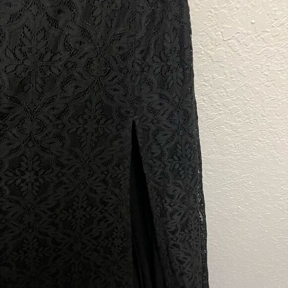Lulu’s Black Lace Maxi High Side Slit Dress Size Large - Picture 9 of 9